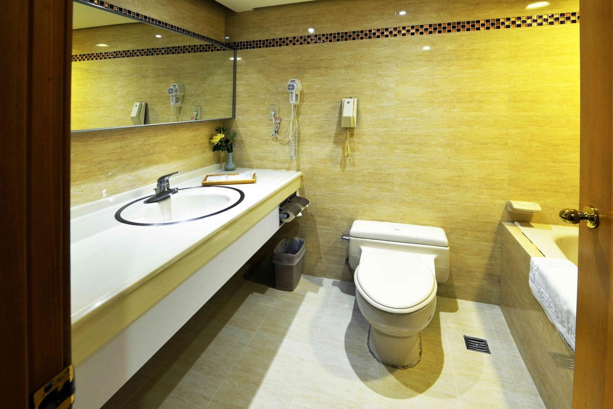 Apollo Hotel Puli Room photo