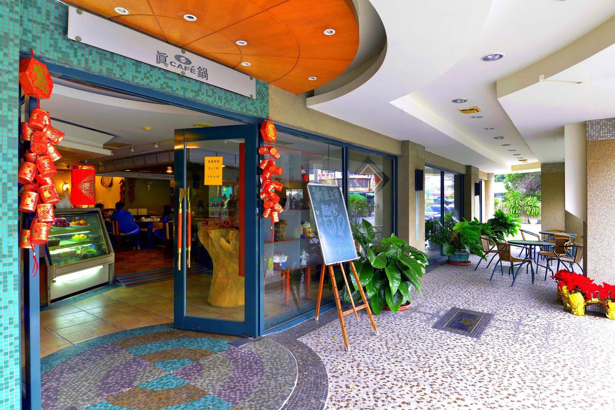 Apollo Hotel Puli Exterior photo
